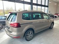 Gebraucht VW Sharan Comfortline 150 PS (110 kW) 2016 Gold Van / Kleinbus
