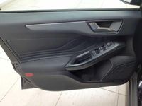 Gebraucht Ford Focus Cool & Connect 120 PS (88 kW) 2022 Agate black metallic Kombi