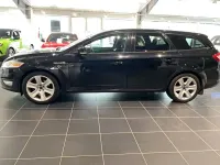 Gebraucht Ford Mondeo Titanium 160 PS (117 kW) 2011 Schwarz Limousine