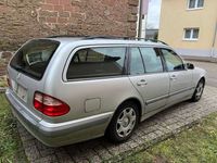 gebraucht Mercedes E240 Classic