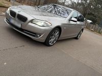 Gebraucht BMW 530 258 PS (189 kW) 2012 Beige Kombi