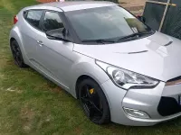Gebraucht Hyundai Veloster 140 PS (102 kW) 2012 Silber Kleinwagen
