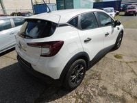 Gebraucht Renault Captur Life 101 PS (74 kW) 2020 Alabasterweiss SUV