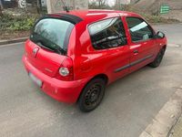 Gebraucht Renault Clio II Campus 58 PS (42 kW) 2009 Rot Kleinwagen