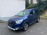 Gebraucht Dacia Dokker Celebration 116 PS (85 kW) 2018 Blau Van / Kleinbus