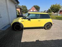 Second-hand Mini Cooper 90 CP (66 kW) 2004 Galben Hatchback