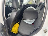 Gebraucht Citroën C3 82 PS (60 kW) 2015 Weiß Limousine