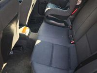 Gebraucht Audi A4 Basis 131 PS (96 kW) 2002 Silber Kombi