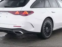 Gebraucht Mercedes E300 Advanced 313 PS (230 kW) 2025 Manufaktur lack manufaktur opa Kombi