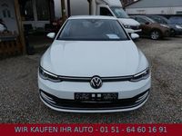 Gebraucht VW Golf VIII Active 150 PS (110 kW) 2021 Weiß Limousine