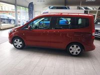 Gebraucht Ford Tourneo Courier Trend 101 PS (74 kW) 2018 Cranberryrot metallic Van / Kleinbus