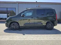 Neu Citroën Berlingo Comfort 131 PS (96 kW) 2026 Sirkkagrün Van / Kleinbus