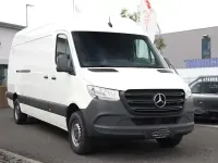 Gebraucht Mercedes Sprinter 150 PS (110 kW) 2024 Weiß Van