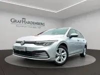 Gebraucht VW Golf VIII Life 150 PS (110 kW) 2024 Silber Kombi