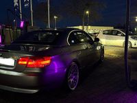 Gebraucht BMW 325 Cabriolet Comfort Edition 218 PS (160 kW) 2010 Grau Cabrio