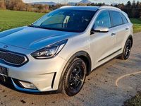 Gebraucht Kia Niro Spirit 105 PS (77 kW) 2018 Silber SUV