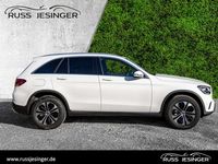 Gebraucht Mercedes GLC300e 211 PS (155 kW) 2021 Weiß SUV