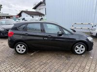 Gebraucht BMW 218 Advantage 150 PS (110 kW) 2016 Schwarz Van / Kleinbus