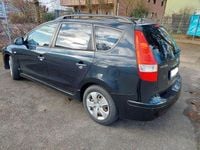 Gebraucht Hyundai i30 90 PS (66 kW) 2011 Schwarz Kombi