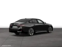 Gebraucht BMW 540 M Sport 286 PS (210 kW) 2025 Schwarz Limousine
