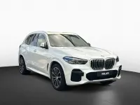 Gebraucht BMW X5 Performance 352 PS (258 kW) 2023 Alpinweiss iii (weiß) SUV