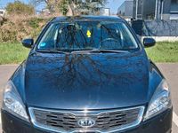 Gebraucht Kia ProCeed 135 PS (99 kW) 2012 Schwarz Kleinwagen