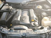 Gebraucht Mercedes E430 Avantgarde 279 PS (205 kW) 2000 Blau Limousine