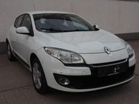 Gebraucht Renault Mégane Expression 116 PS (85 kW) 2012 Weiß Limousine