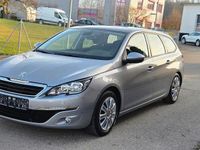 Gebraucht Peugeot 308 SW Active 116 PS (85 kW) 2014 Silber Kombi