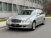 Gebraucht Mercedes E220 150 PS (110 kW) 2003 Silber Kombi
