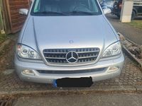Gebraucht Mercedes ML500 292 PS (214 kW) 2001 Silber SUV