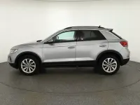 Second-hand VW T-Roc 150 CP (110 kW) 2025 Argintiu SUV