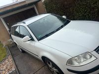 Gebraucht VW Passat 102 PS (75 kW) 2005 Weiß Kombi