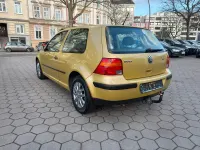 Gebraucht VW Golf IV 90 PS (66 kW) 2000 Gelb Limousine