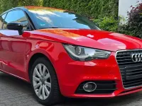 Gebraucht Audi A1 Attraction 86 PS (63 kW) 2012 Rot Kleinwagen