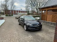 Gebraucht VW Golf VII Highline 150 PS (110 kW) 2017 Schwarz Kleinwagen