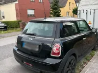 Gebraucht Mini ONE 75 PS (55 kW) 2013 Schwarz Kleinwagen