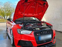 Gebraucht Audi RS3 367 PS (269 kW) 2015 Rot Limousine