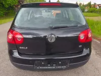 Gebraucht VW Golf V Trendline 102 PS (75 kW) 2008 Black magic perleffekt Kleinwagen