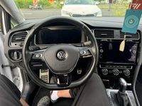 Gebraucht VW Golf VII Join 116 PS (85 kW) 2018 Weiß Limousine
