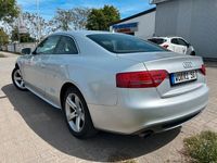 Second-hand Audi A5 S-Line 239 CP (175 kW) 2010 Argintiu Coupe
