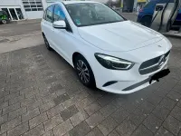 Gebraucht Mercedes B200 150 PS (110 kW) 2023 Weiß Kleinwagen