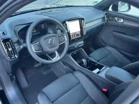 Używany Volvo EX40 185 kW (252 KM) 2026 Czarny SUV