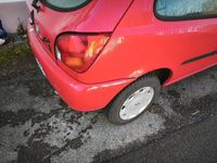 Gebraucht Ford Fiesta 50 PS (36 kW) 1999 Rot Kleinwagen