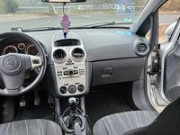 Gebraucht Opel Corsa 80 PS (58 kW) 2007 Silber Kleinwagen
