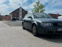 Gebraucht Audi A4 136 PS (100 kW) 2005 Blau Kombi