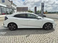 Gebraucht Honda Civic Elegance 129 PS (94 kW) 2017 Platinum white pearl Kleinwagen