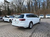 Gebraucht VW Passat Elegance 190 PS (139 kW) 2023 Weiß Kombi