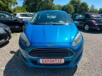 Gebraucht Ford Fiesta 82 PS (60 kW) 2013 Blau Limousine