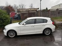 Gebraucht BMW 118 143 PS (105 kW) 2010 Weiß Kleinwagen
